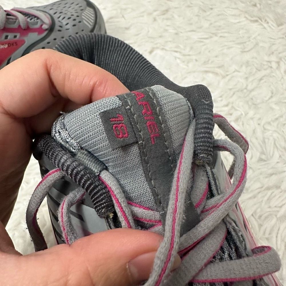 Brooks Ariel 18 Gray Pink Running Shoes Athletic Sneakers Women’s Size 10.5 M - Picture 8 of 10
